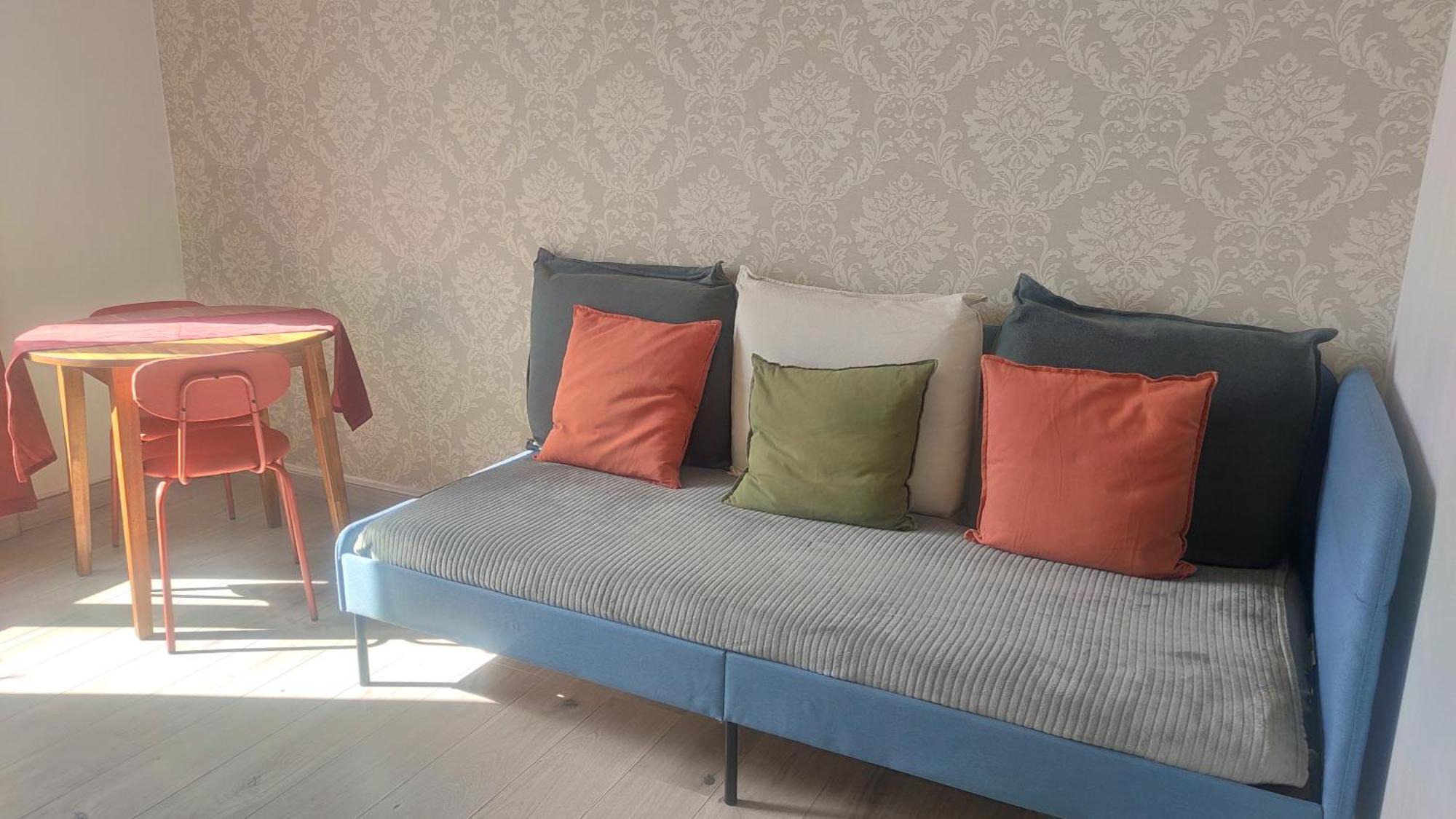 Appartement entier avec beau balcon - 5 minutes à pied de Melun Gare Exterior foto